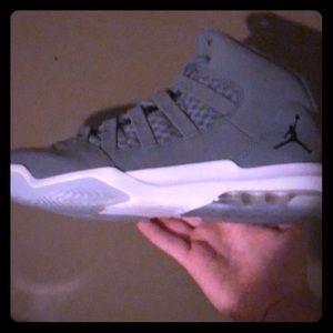 Jordan grey max aura